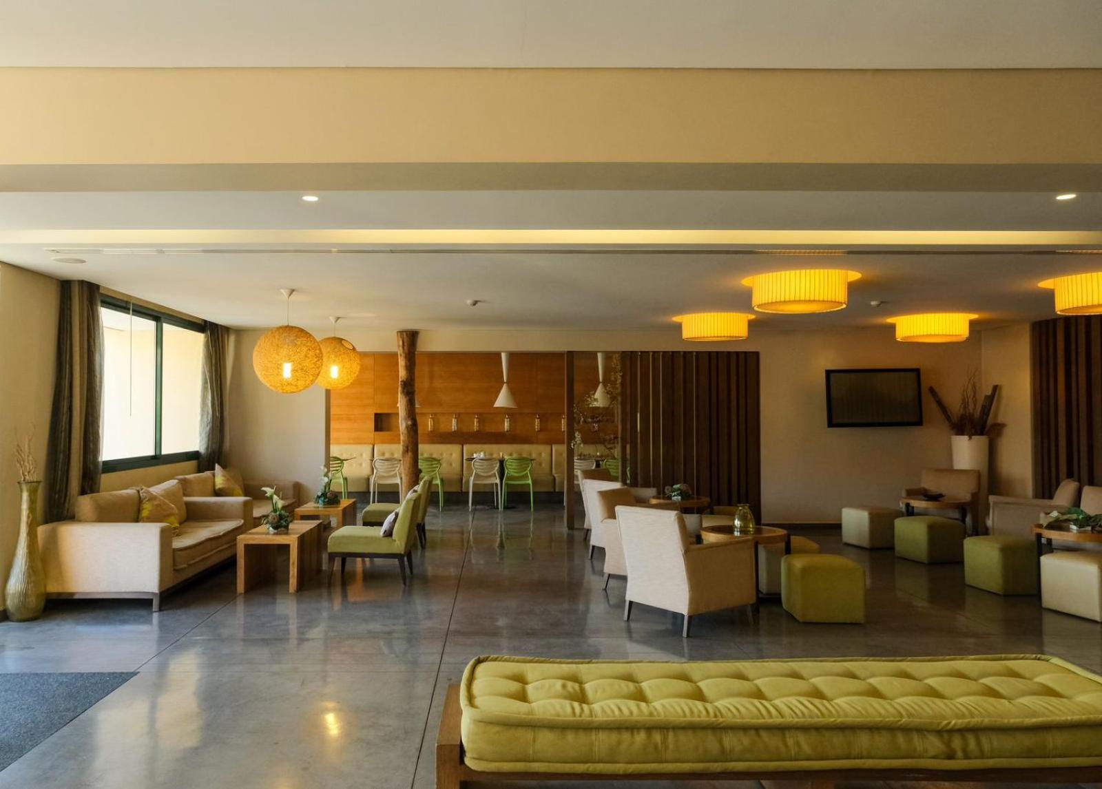 Country Lodge Hotel & Resort Beirut Beirute Exterior foto