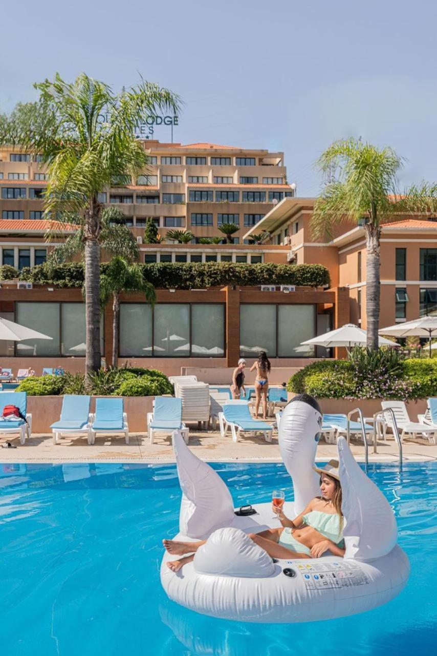 Country Lodge Hotel & Resort Beirut Beirute Exterior foto